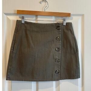 Chloe & Katie Olive Green Button-Front Cotton Mini Skirt – Size Medium
